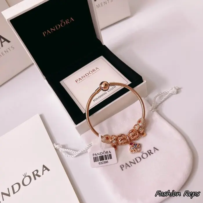 Pandora Moments Crown Bracelet