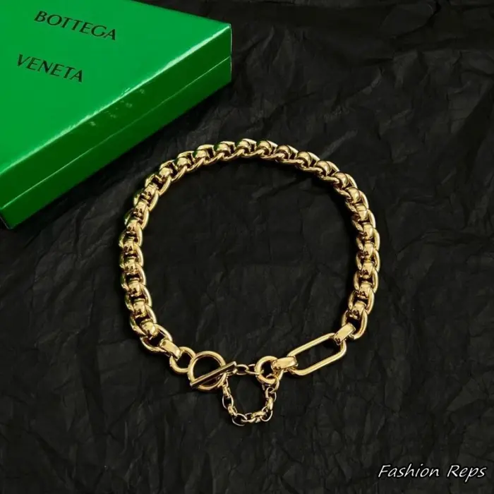 Bottega Veneta Mixed Link Asymmetric Chain Bracelet
